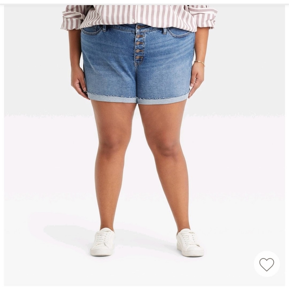 Ava & Viv Mid Rise Jean Shorts